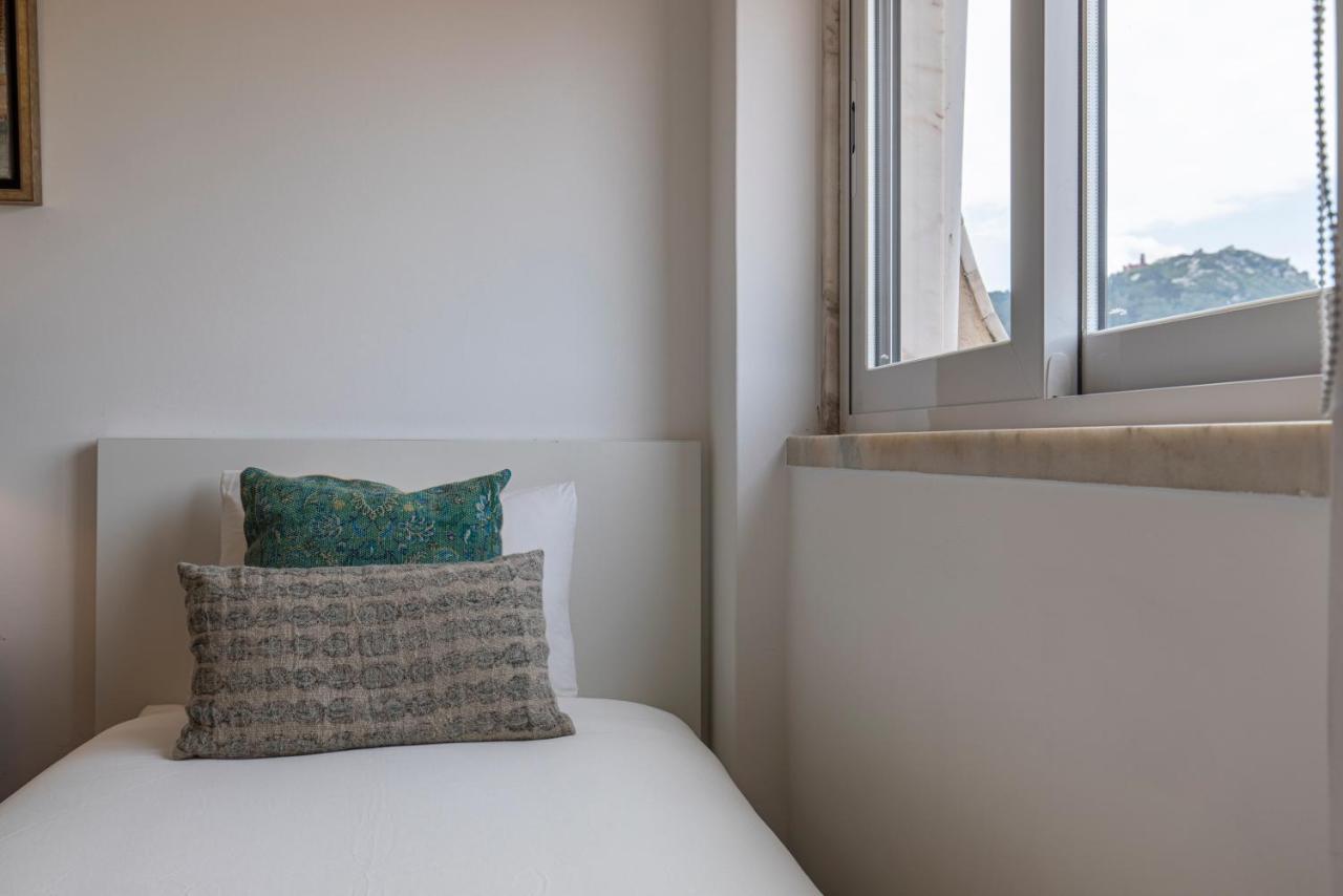 Lovelystay - Sintra Mountain View Luaran gambar