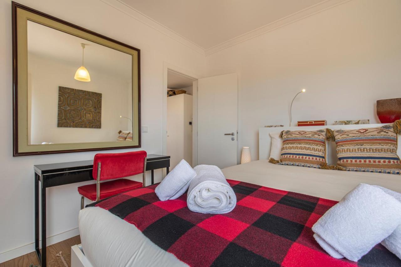 Lovelystay - Sintra Mountain View Luaran gambar